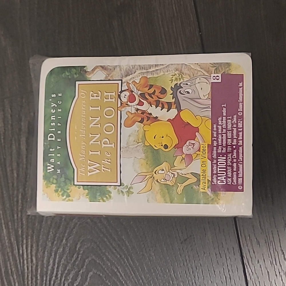 🛍Winnie the Pooh 1996 Walt Disney Masterpiece Collection Happy Meal  Mcdonalds